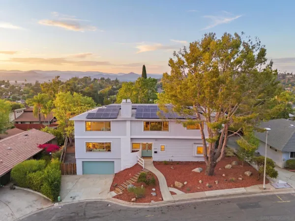 $1,100,000 | 810 Omar Drive, Escondido, CA 92025