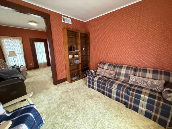 $225,000 | 633 West Co Road 475 South, Winslow, IN 47598