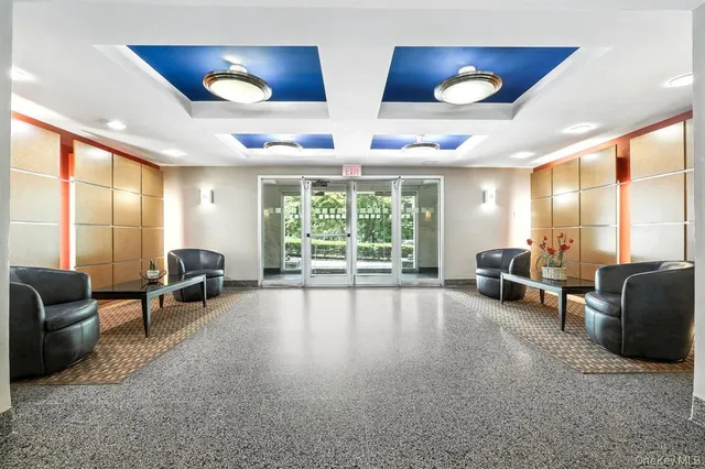 $407,000 | 1133 Midland Avenue, Unit 3D, Bronxville, NY 10708