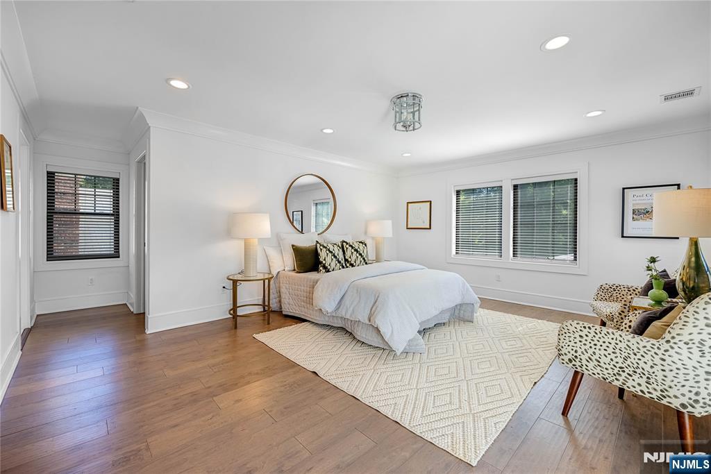 651 Grove Street Montclair, NJ 07043 - Photo 19 of 46