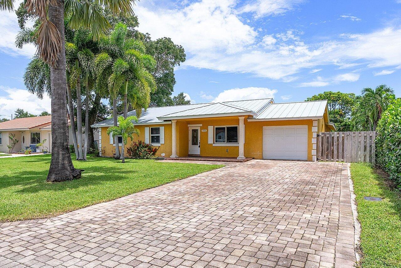 145 Northwest 8th Street Boca Raton, FL 33432 - Photo 3 of 33 145 NE 8th (3)