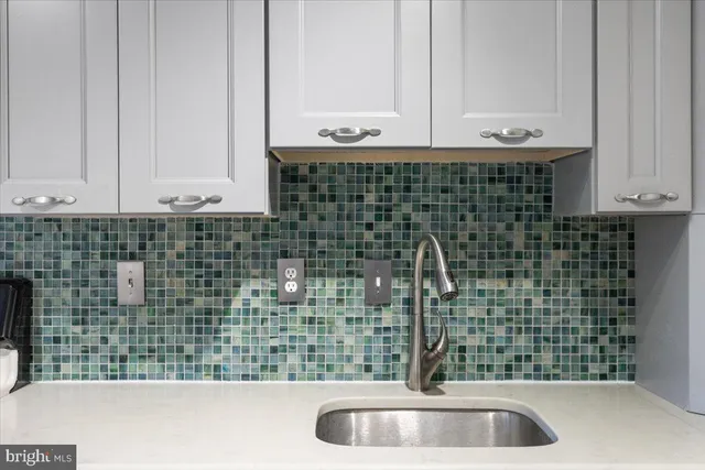 $336,000 | 200 North Maple Avenue, Unit 416, Falls Church, VA 22046