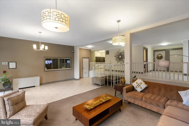 $336,000 | 200 North Maple Avenue, Unit 416, Falls Church, VA 22046