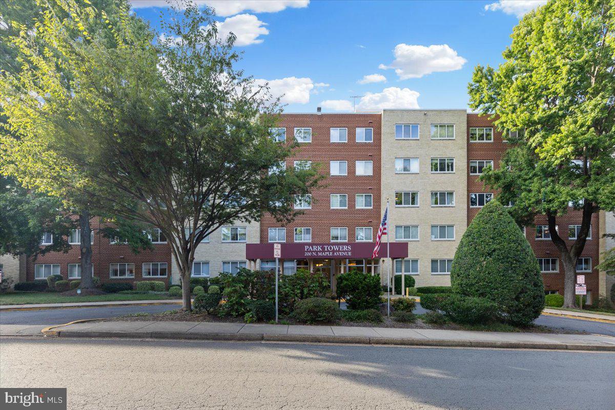 200 North Maple Avenue, Unit 416 Falls Church, VA 22046 - Photo 34 of 35