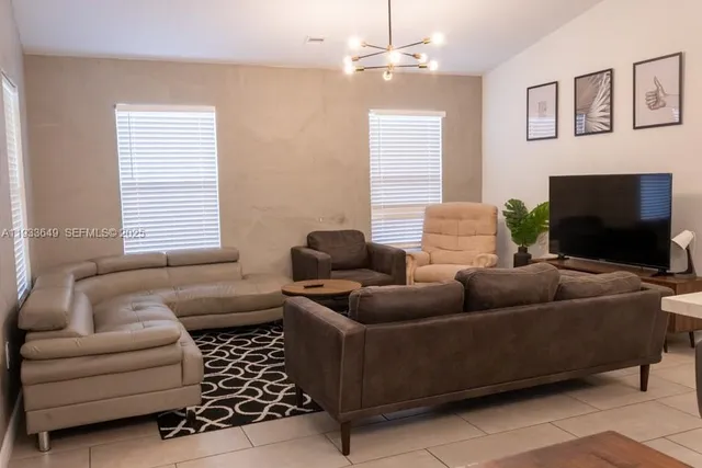 $2,999 | 765 Northwest 77th Street, Miami, FL 33150