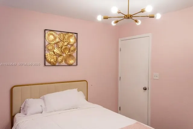 $2,999 | 765 Northwest 77th Street, Miami, FL 33150