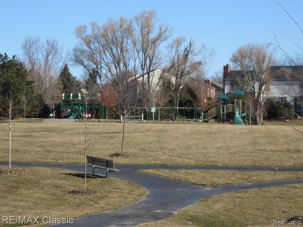 2393 Pleasant View Drive Rochester, MI 48306 - Photo 40 of 40 Pleasnat View Playground.jpg