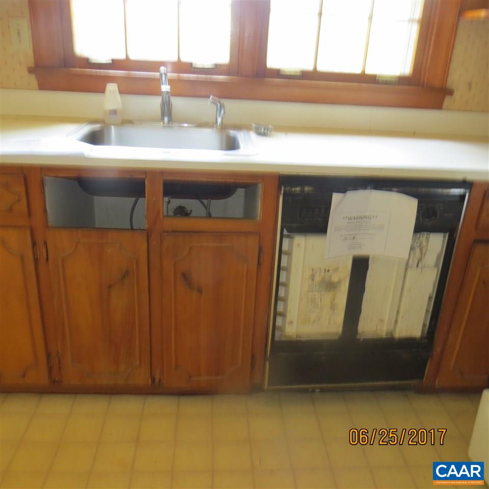 1682 Madison Road Stanardsville, VA 22973 - Photo 10 of 15 Gallery Image 10
