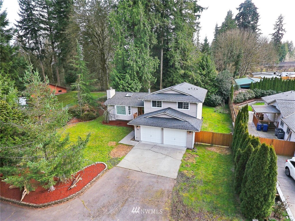 930 218th Place Southeast Bothell, WA 98021 - Photo 2 of 37