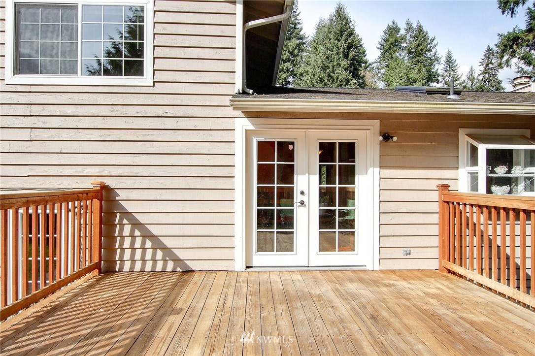 930 218th Place Southeast Bothell, WA 98021 - Photo 31 of 37