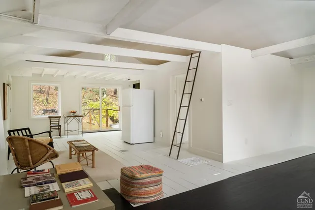 $1,650 | 27 Eagle Street, Philmont, NY 12529