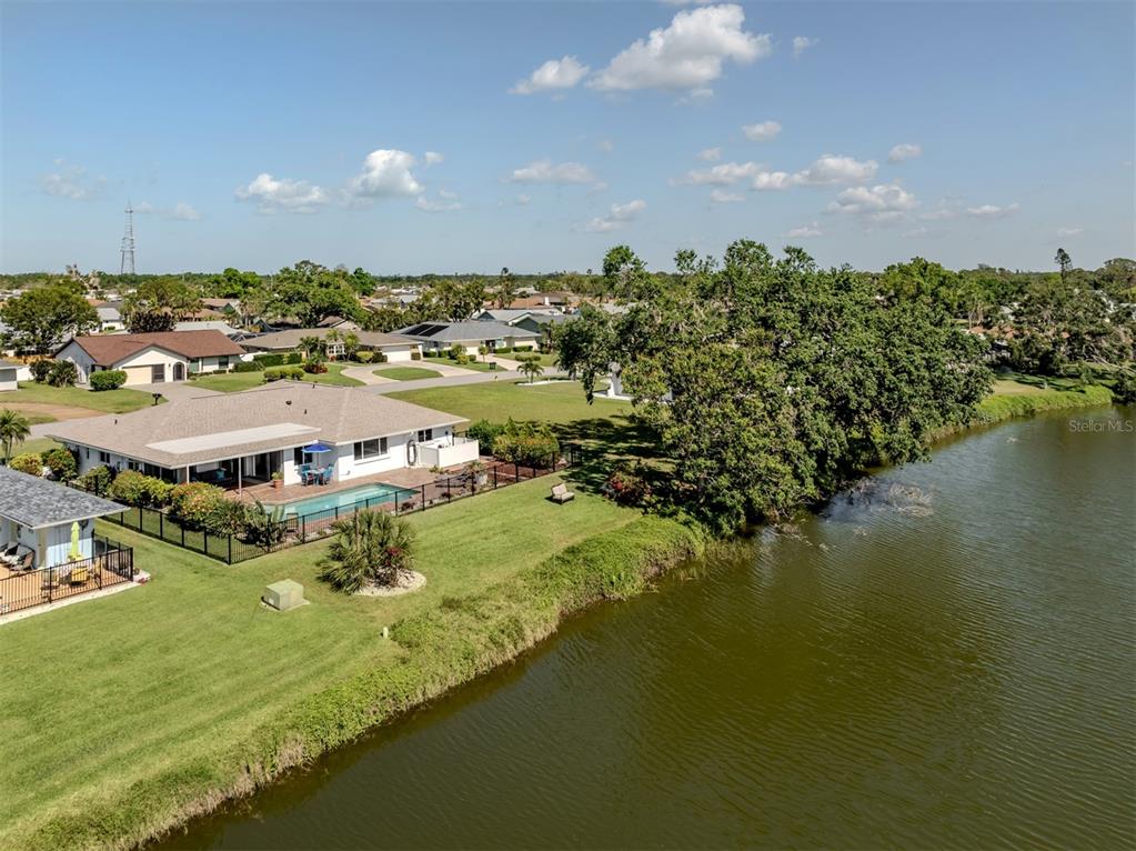 1232 Pine Needle Road Venice, FL 34285 - Photo 43 of 91