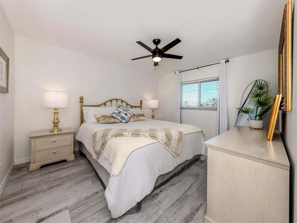 1232 Pine Needle Road Venice, FL 34285 - Photo 10 of 91