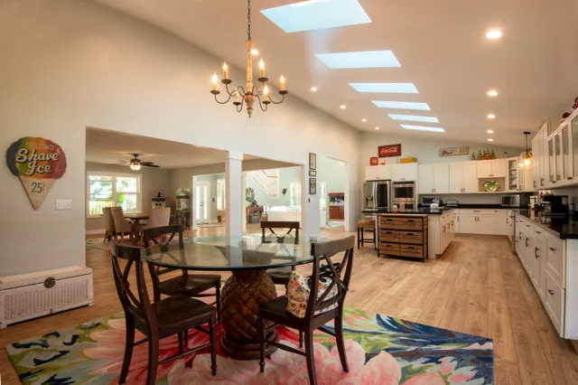 $5,950,000 | 41-569 Makakalo Street, Waimanalo, HI 96795