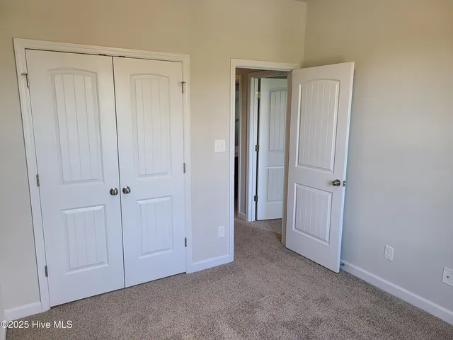 $1,750 | 262 Currituck Drive, Holly Ridge, NC 28445