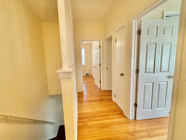 $2,600 | 9038 Niles Center Road, Skokie, IL 60076