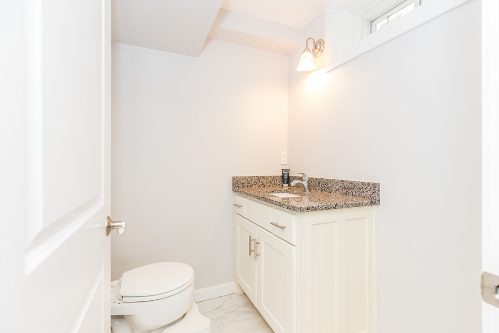 14 Sarah Street Burlington, MA 01803 - Photo 31 of 42
