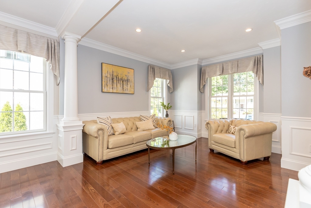 14 Sarah Street Burlington, MA 01803 - Photo 6 of 42