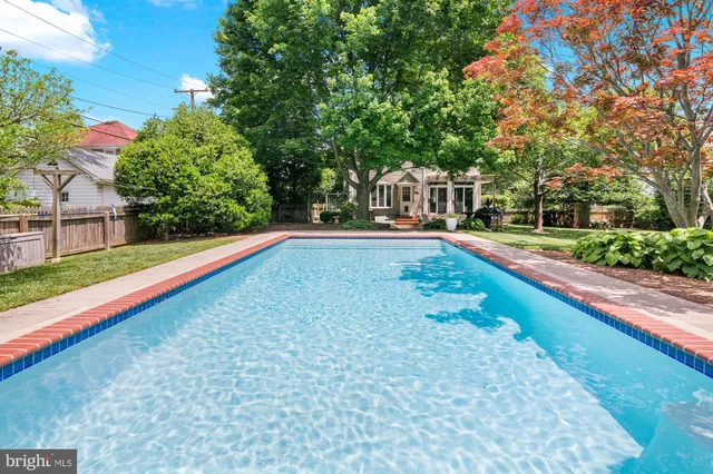 $5,000 | 205 South Hanson Street, Easton, MD 21601