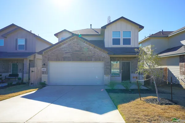 $2,300 | 6611 Copper King Street, San Antonio, TX 78252