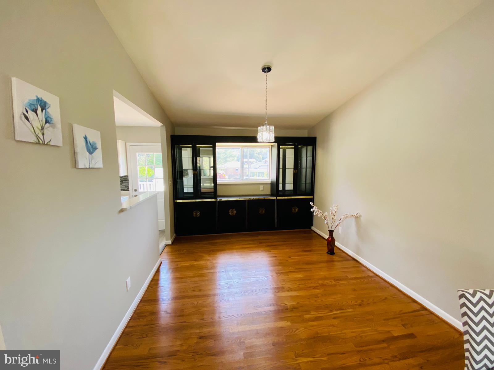 3701 Byron Road Baltimore, MD 21244 - Photo 15 of 20