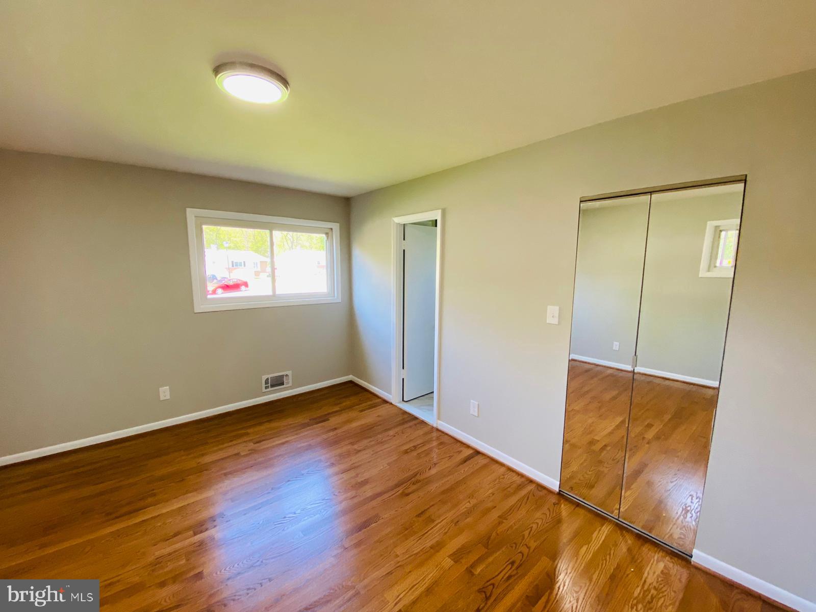 3701 Byron Road Baltimore, MD 21244 - Photo 16 of 20