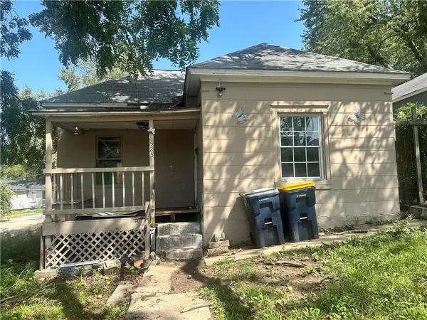 $50,000 | 525 Blue Ridge Boulevard, Kansas City, MO 64125