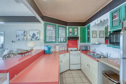 $749,000 | 815 County Road 126, Kingsland, TX 78639