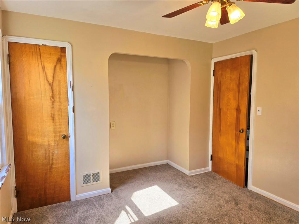 4111 Redfern Road Parma, OH 44134 - Photo 13 of 40 Bedroom with niche