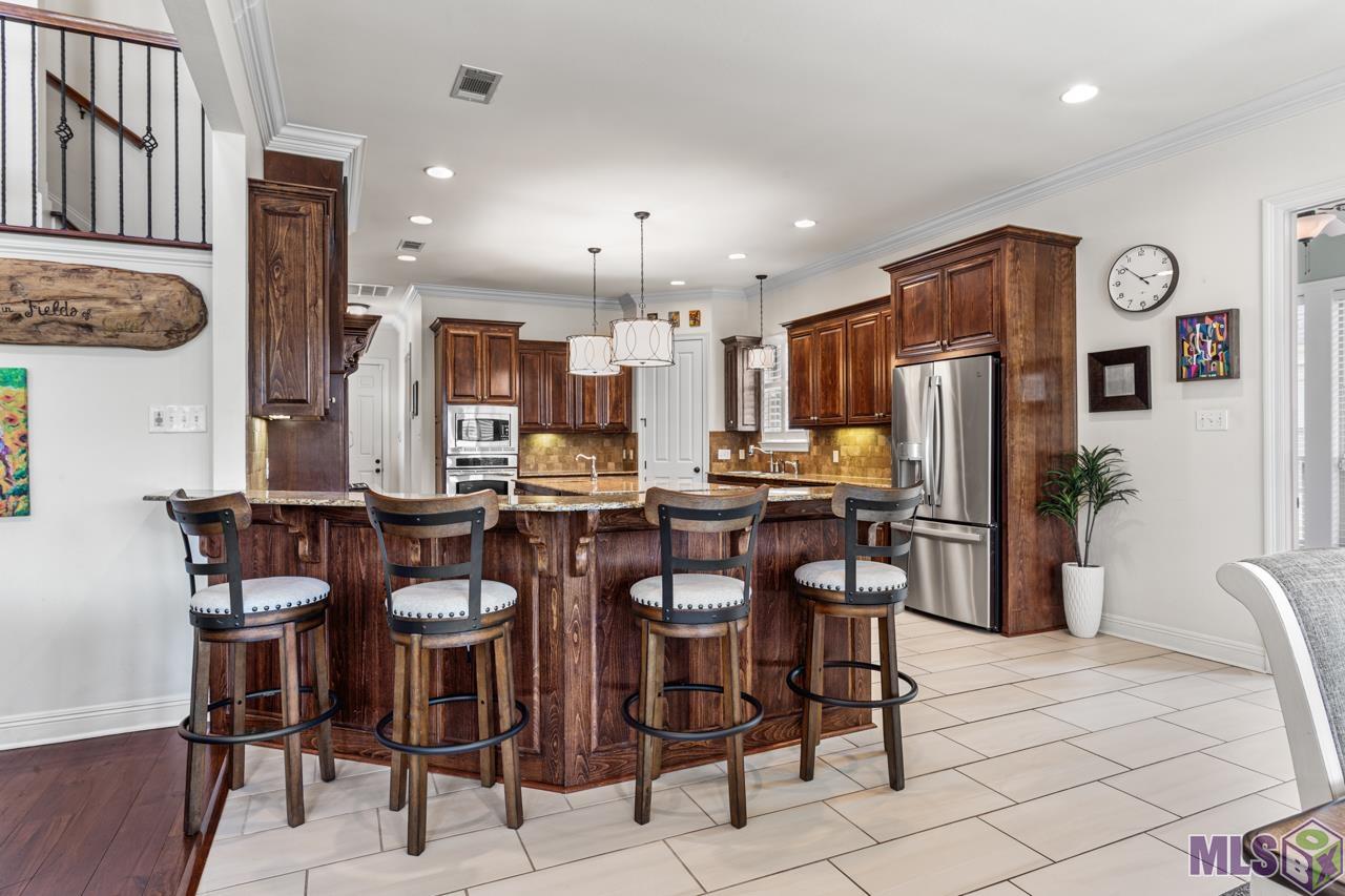 3126 Laurel Plantation Avenue Baton Rouge, LA 70820 - Photo 11 of 39