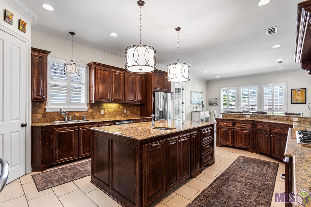 3126 Laurel Plantation Avenue Baton Rouge, LA 70820 - Photo 16 of 39