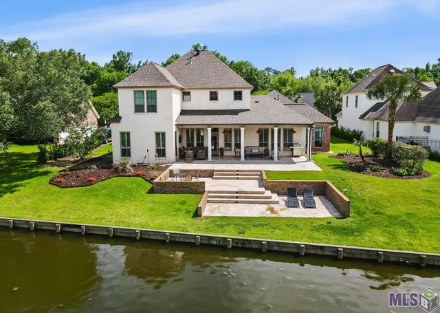 $699,000 | 3126 Laurel Plantation Avenue, Baton Rouge, LA 70820
