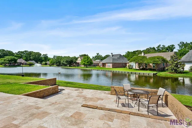 $699,000 | 3126 Laurel Plantation Avenue, Baton Rouge, LA 70820