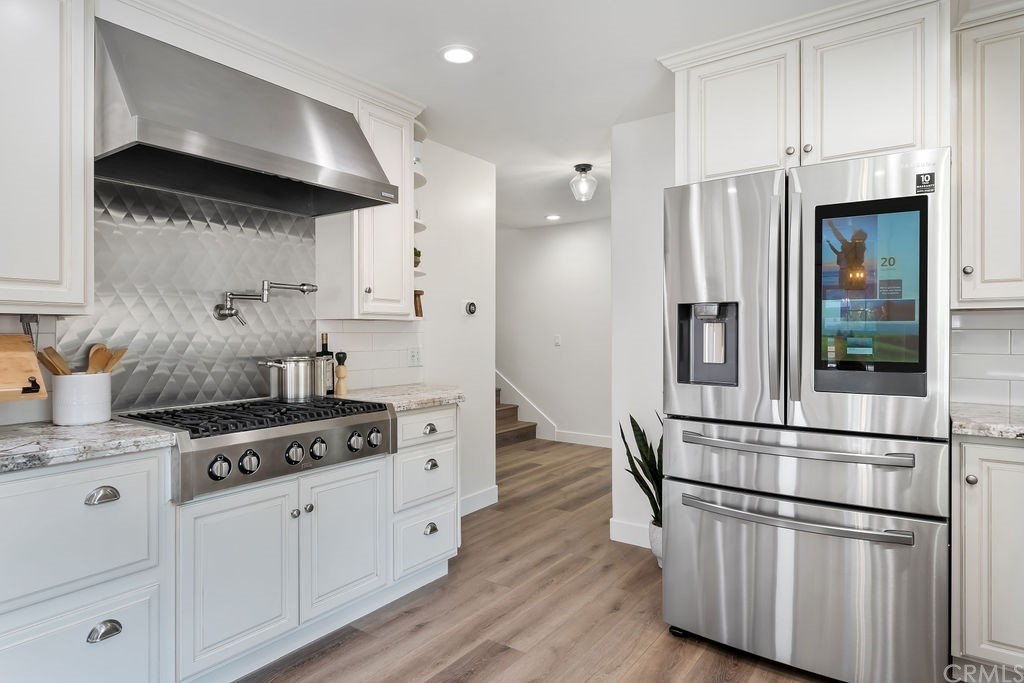 1130 Merry Hill Road Paso Robles, CA 93446 - Photo 9 of 48 New Samsung Smart Refrigerator; six burner gas cooktop