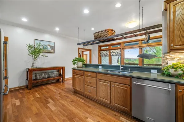 $625,000 | 764 Old Millcreek Road, Hookstown, PA 15050