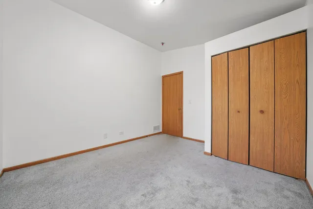 $299,999 | 26183 West Wooster Lake Avenue, Ingleside, IL 60041