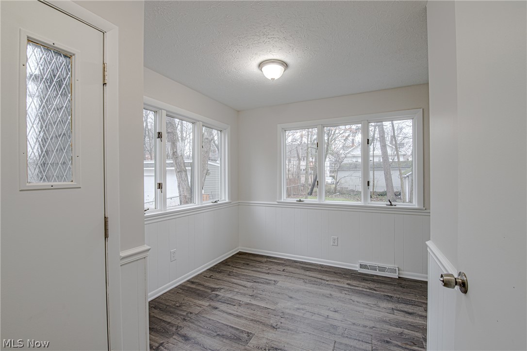3236 Ormond Road Cleveland, OH 44118 - Photo 13 of 26 Gallery Image 13