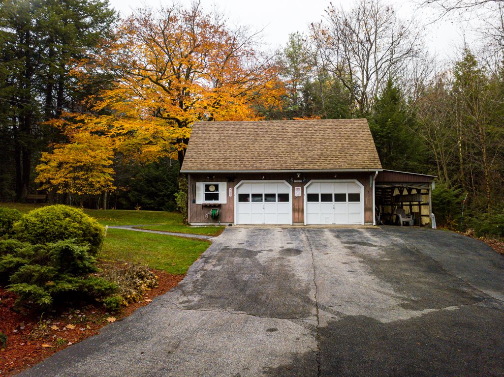 131 Bennington Road Hancock, NH 03449 - Photo 3 of 21
