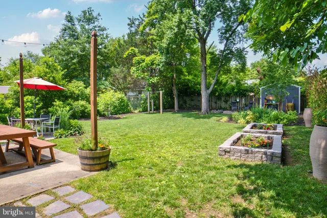 a view of a tables and chairs in patio