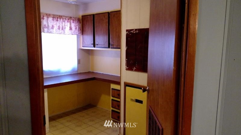 16620 Jordan Street Southwest Rochester, WA 98579 - Photo 12 of 15