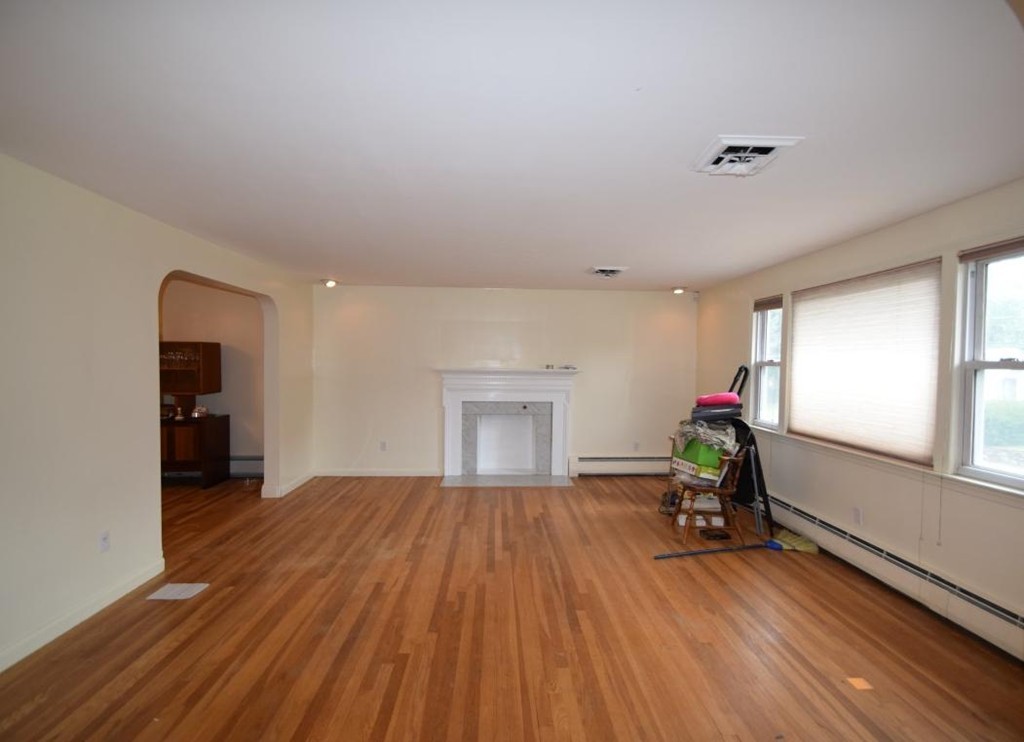 30 Althea Road Randolph, MA 02368 - Photo 7 of 21 Gallery Image 7