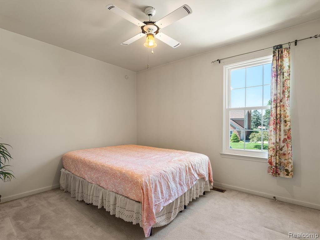 1139 Arms Court Rochester Hills, MI 48307 - Photo 28 of 39