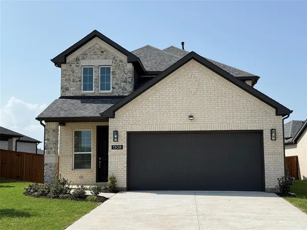 $2,650 | 1308 Middlebrook Drive, Forney, TX 75126