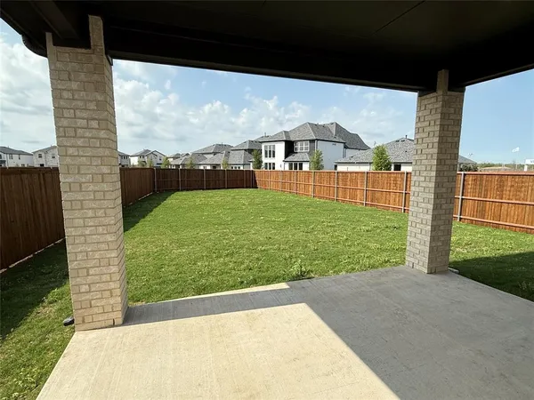 $2,650 | 1308 Middlebrook Drive, Forney, TX 75126
