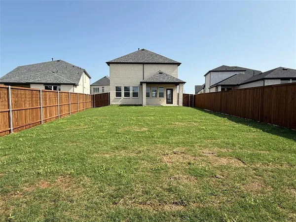 $2,650 | 1308 Middlebrook Drive, Forney, TX 75126