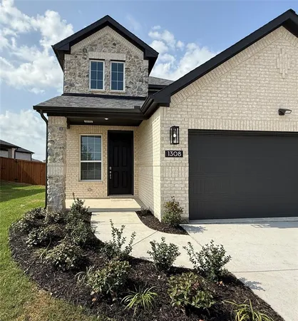 $2,650 | 1308 Middlebrook Drive, Forney, TX 75126
