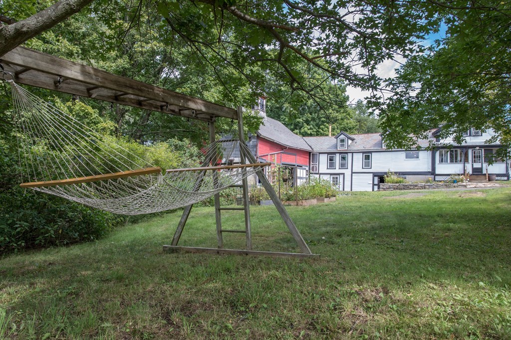 196 Millers Falls Road Northfield, MA 01360 - Photo 4 of 41 Gallery Image 4