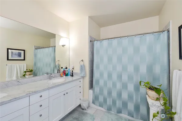 $690,000 | 320 Washington Avenue, Unit 602, Bremerton, WA 98337