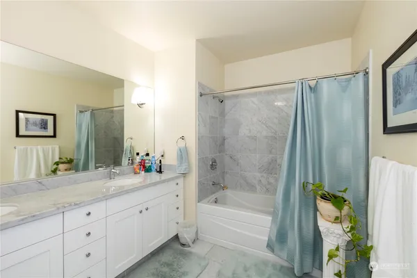 $690,000 | 320 Washington Avenue, Unit 602, Bremerton, WA 98337