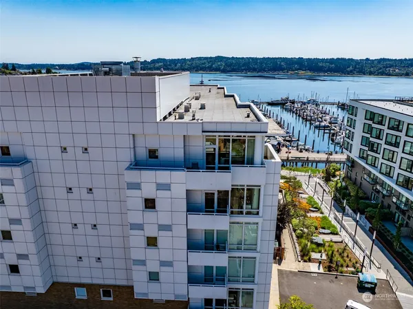 $690,000 | 320 Washington Avenue, Unit 602, Bremerton, WA 98337